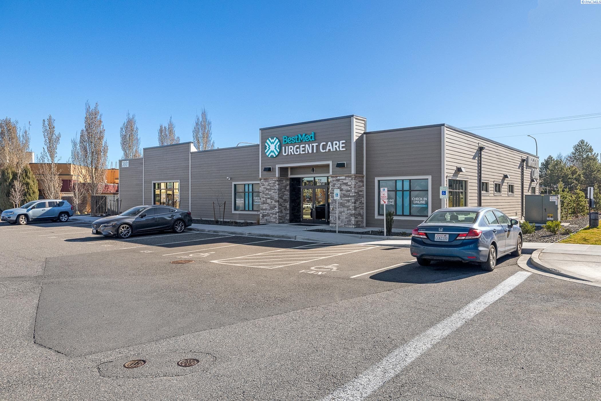 3601 Plaza Way — photo 1 of 8