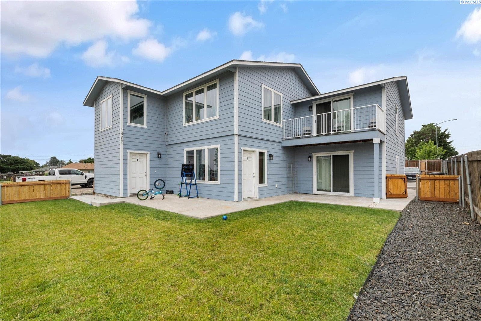 1402 Edison Street